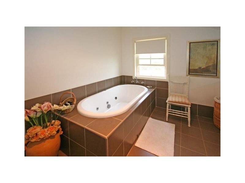 4 Gordon Spring Drive, Camden NSW 2570