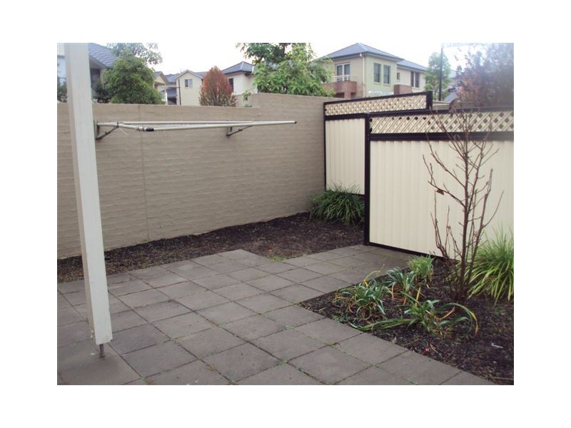 32 Parkside Crescent, Campbelltown NSW 2560
