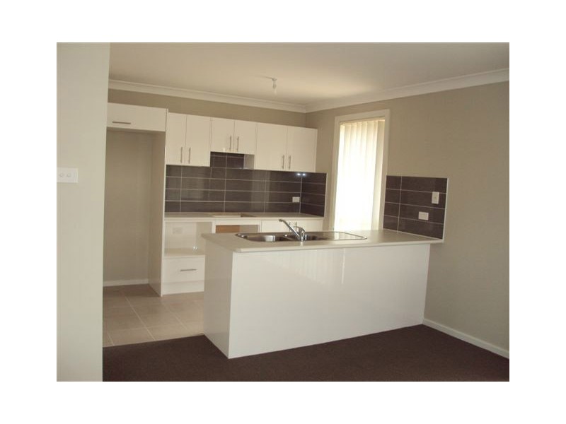 10 Delaware Street, Spring Farm NSW 2570