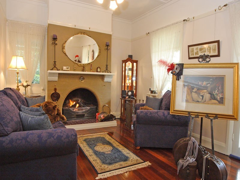 6 Britton Close, Elderslie NSW 2570