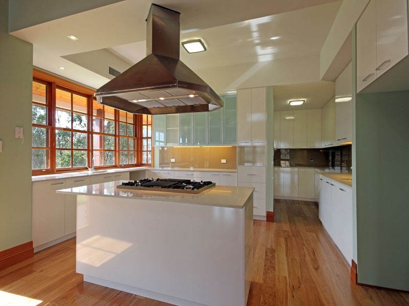 120 Mount View Close, Razorback NSW 2571