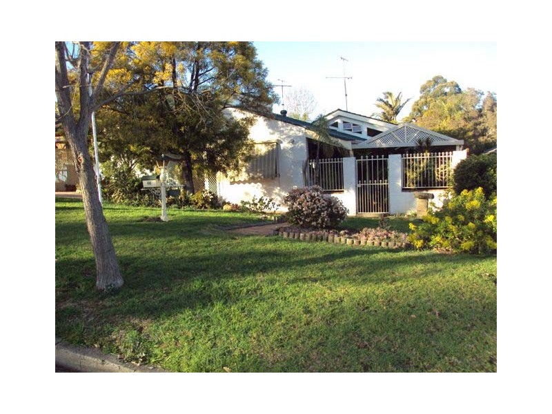 46 Athel Tree Street, Bradbury NSW 2560