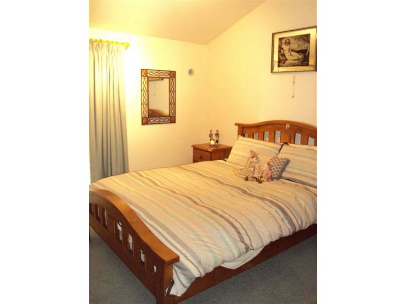 46 Athel Tree Street, Bradbury NSW 2560