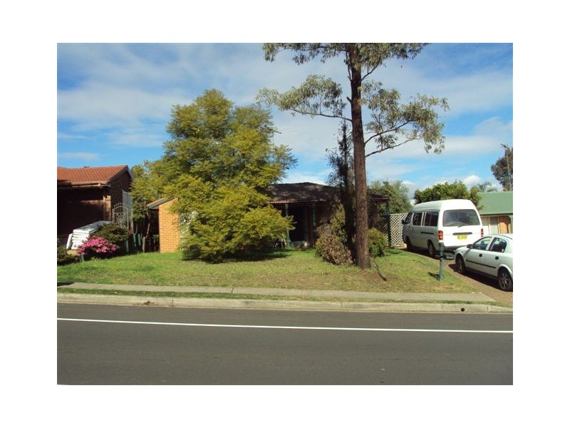 30 Rose Drive, Mount Annan NSW 2567