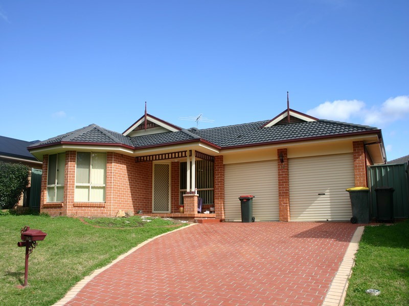 18  Eucalyptus Drive, Mount Annan NSW 2567