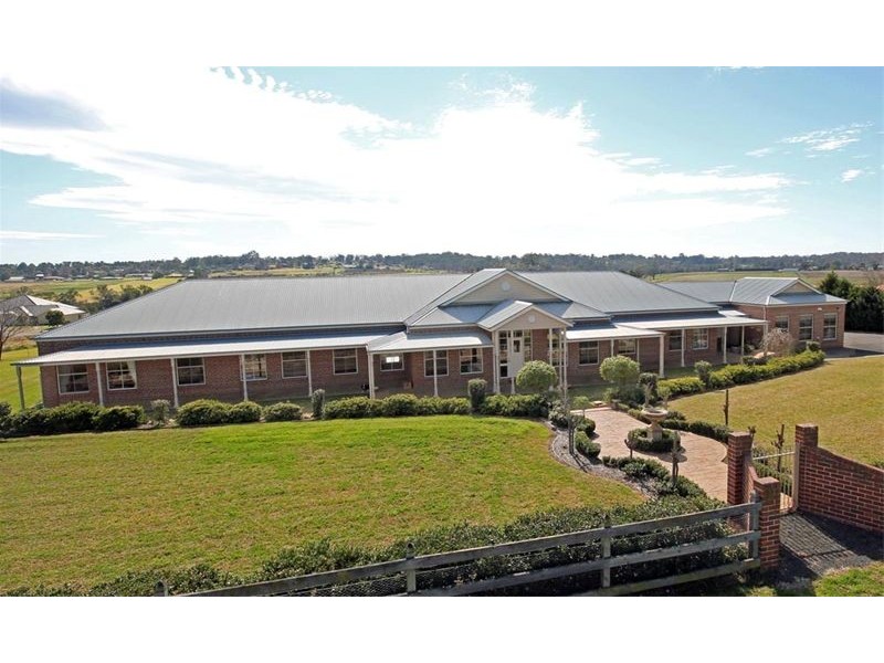 26 Sunnyside Drive, Camden NSW 2570