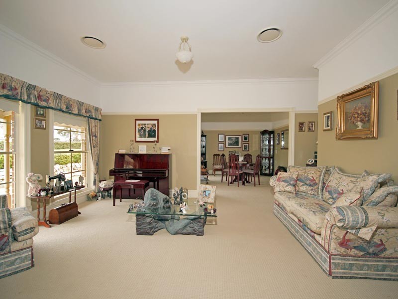 26 Sunnyside Drive, Camden NSW 2570
