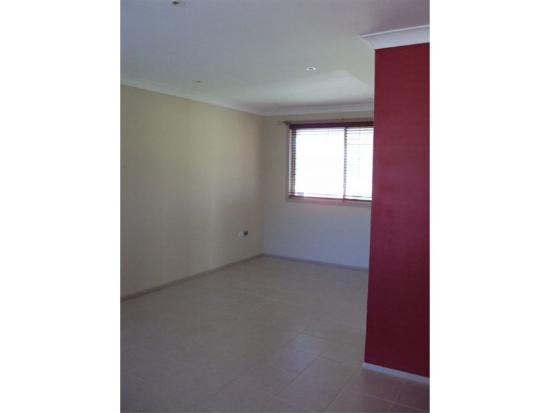 14 Fitzpatrick St, Mount Annan NSW 2567