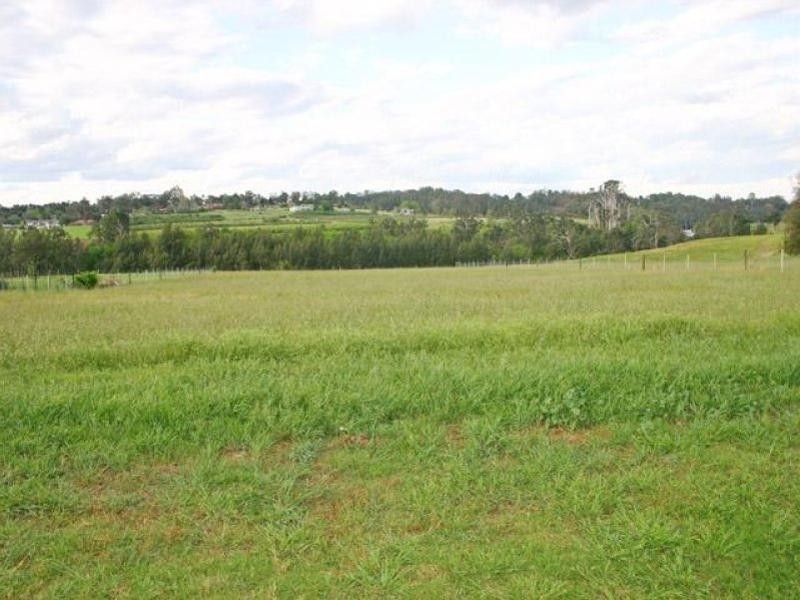 308 Sunnyside Drive, Ellis Lane NSW 2570