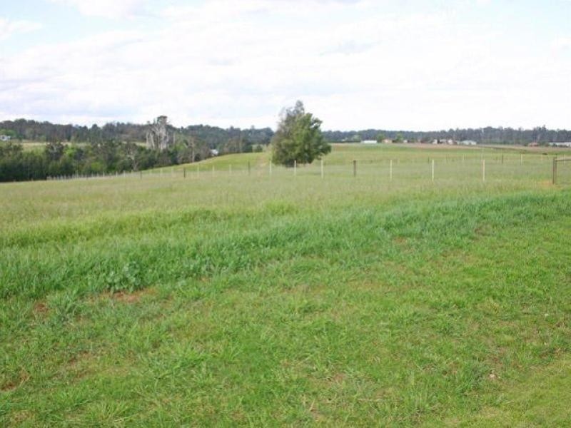 308 Sunnyside Drive, Ellis Lane NSW 2570