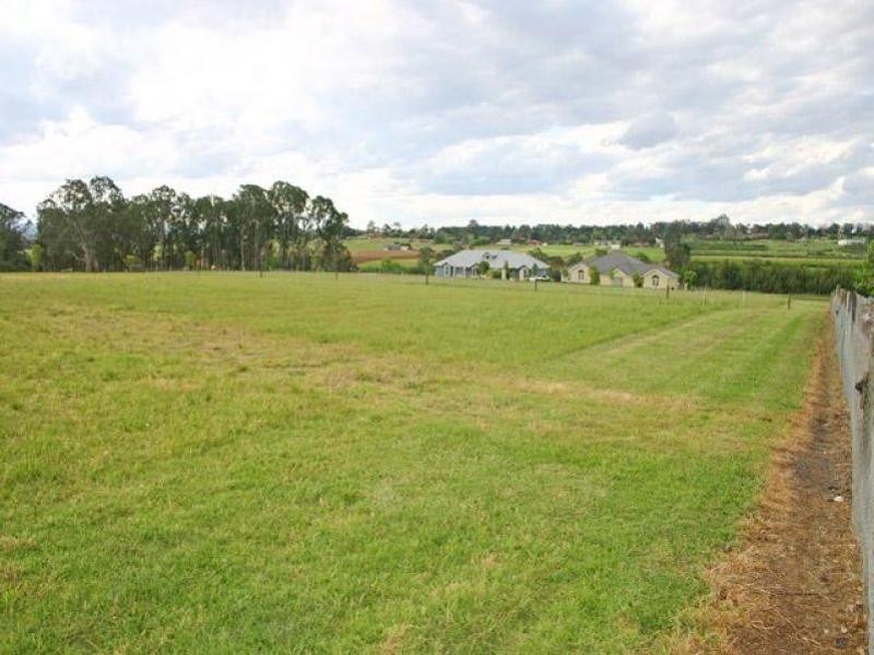 308 Sunnyside Drive, Ellis Lane NSW 2570