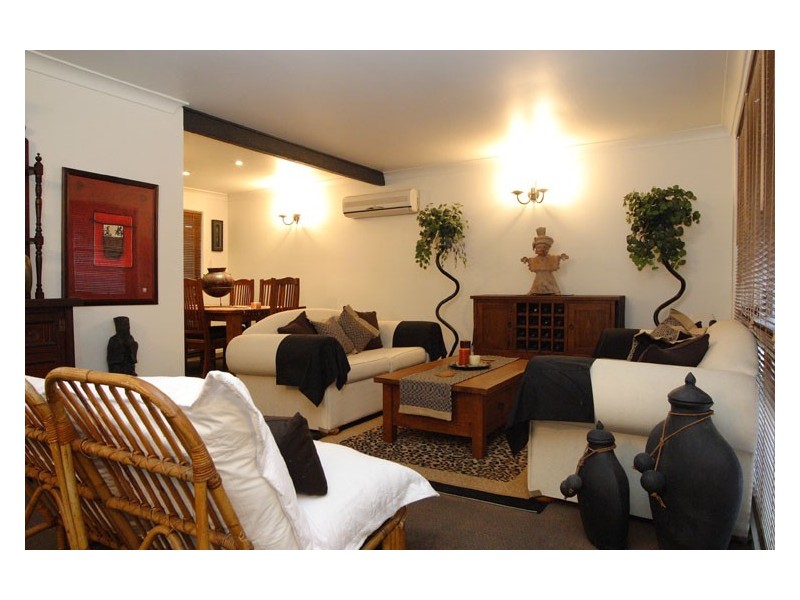 6 Wheeler Avenue, Camden South NSW 2570