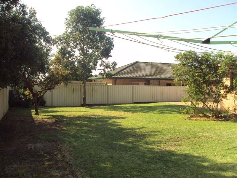 5 Mary Anne Place, Mount Annan NSW 2567