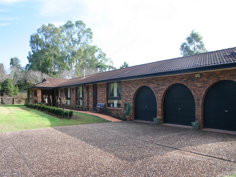 15 Centennial Lane, Ellis Lane NSW 2570
