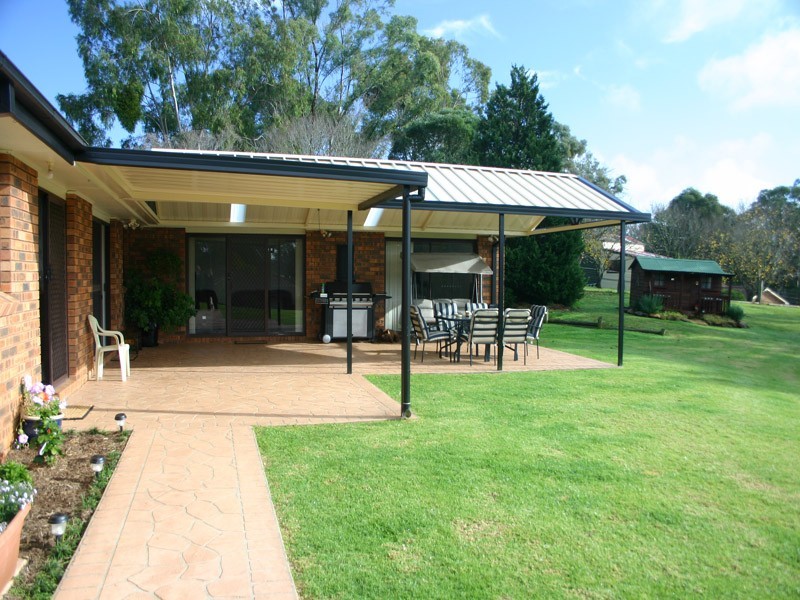 15 Centennial Lane, Ellis Lane NSW 2570