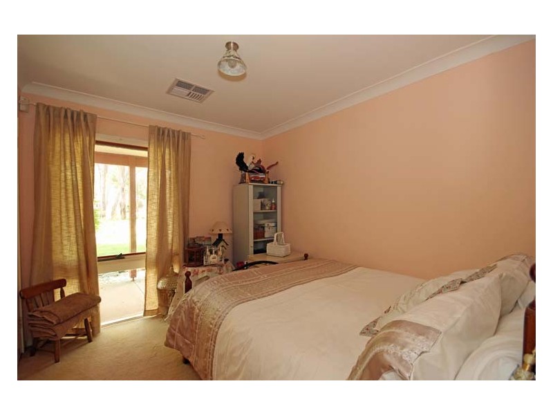 78 Belmore Road, Bringelly NSW 2556