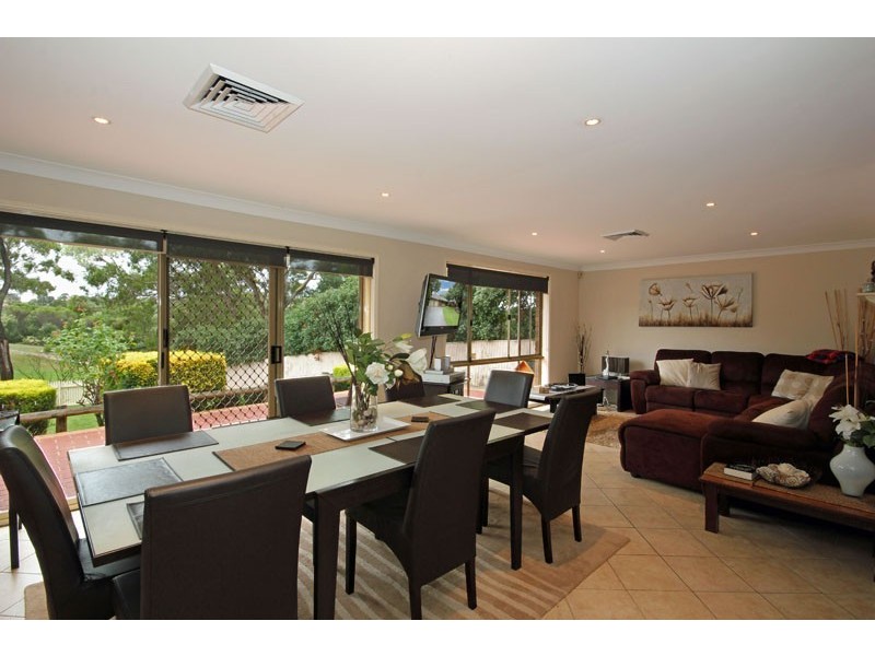 18  Glen Alpine Drive, Glen Alpine NSW 2560