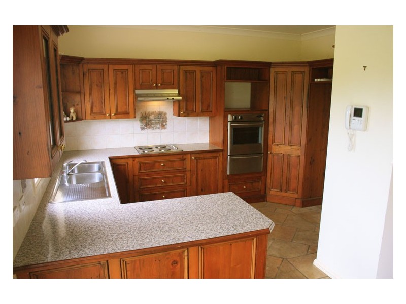 405 Mount Hercules Road, Razorback NSW 2571