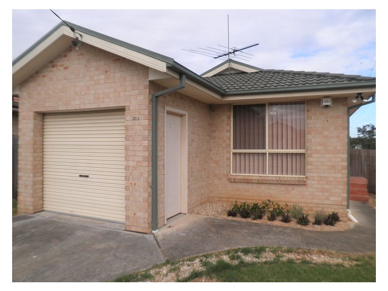 31B Surrey Street, Minto NSW 2566