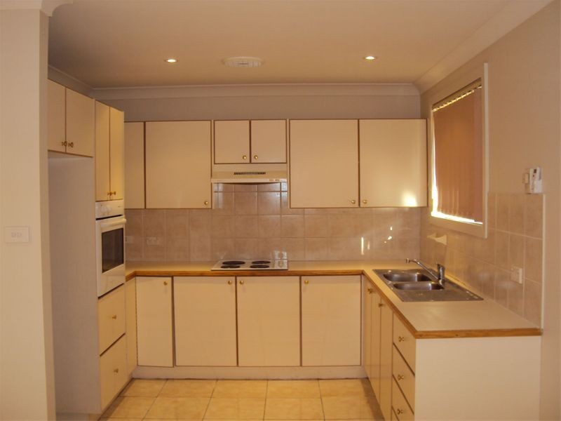 31B Surrey Street, Minto NSW 2566