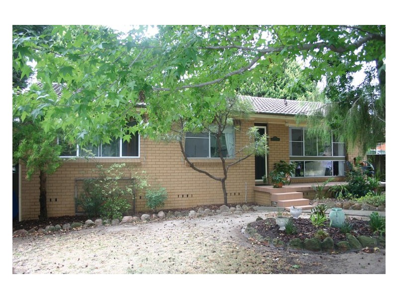 6 Peppin Place, Elderslie NSW 2570
