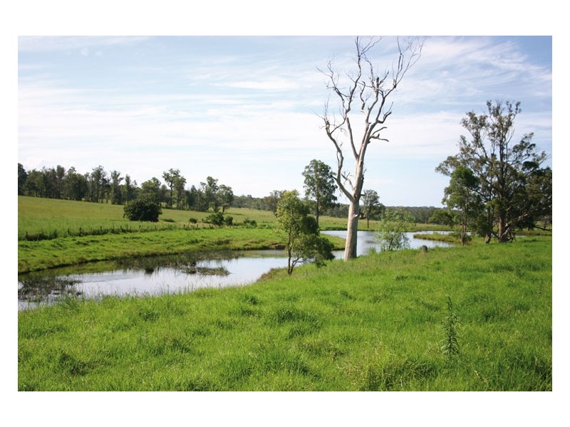 60 Quarry Road, The Oaks NSW 2570