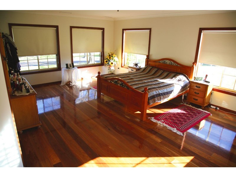 80  Kelvin Park Drive, Bringelly NSW 2556