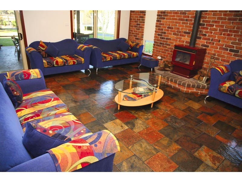 80  Kelvin Park Drive, Bringelly NSW 2556