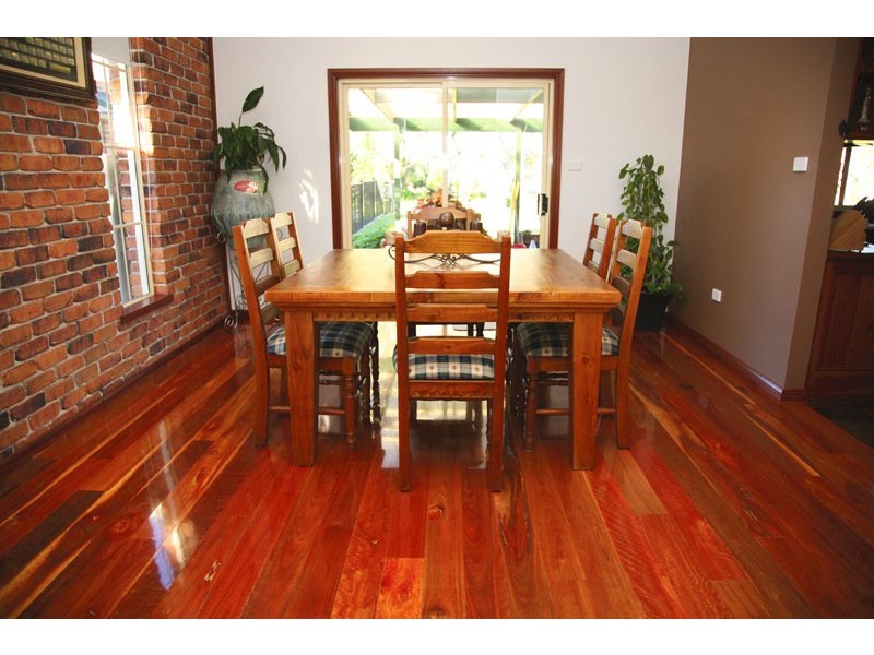 80  Kelvin Park Drive, Bringelly NSW 2556