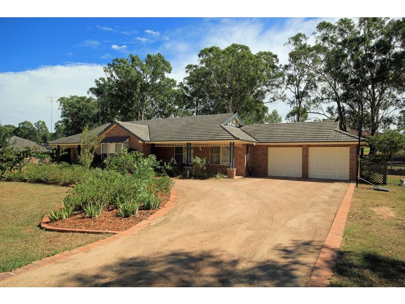 6 Cawdor Farms Road, Grasmere NSW 2570