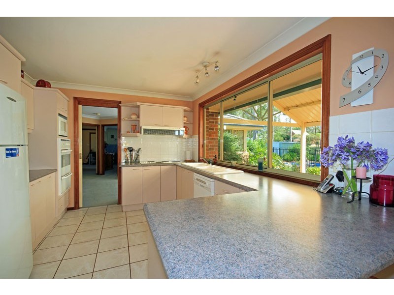 6 Cawdor Farms Road, Grasmere NSW 2570