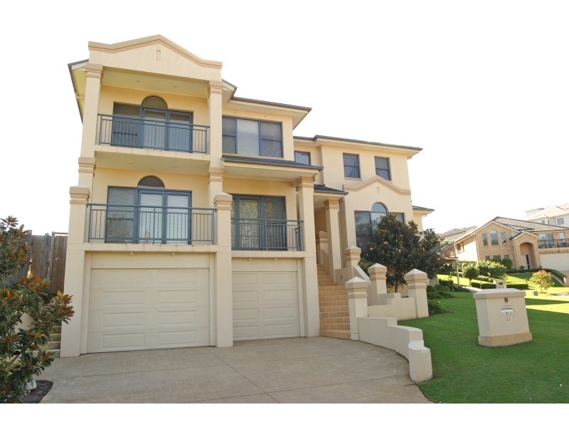 37 Strathwallen Close, Macquarie Links NSW 2565