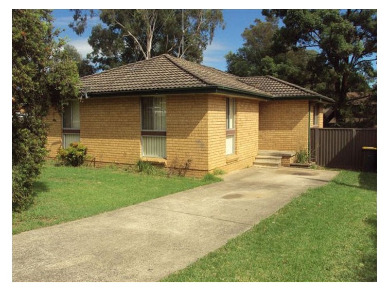 12 Engesta Avenue, Camden NSW 2570