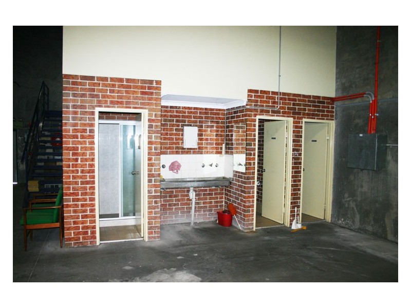 2/11 Stennett Road, Ingleburn NSW 2565