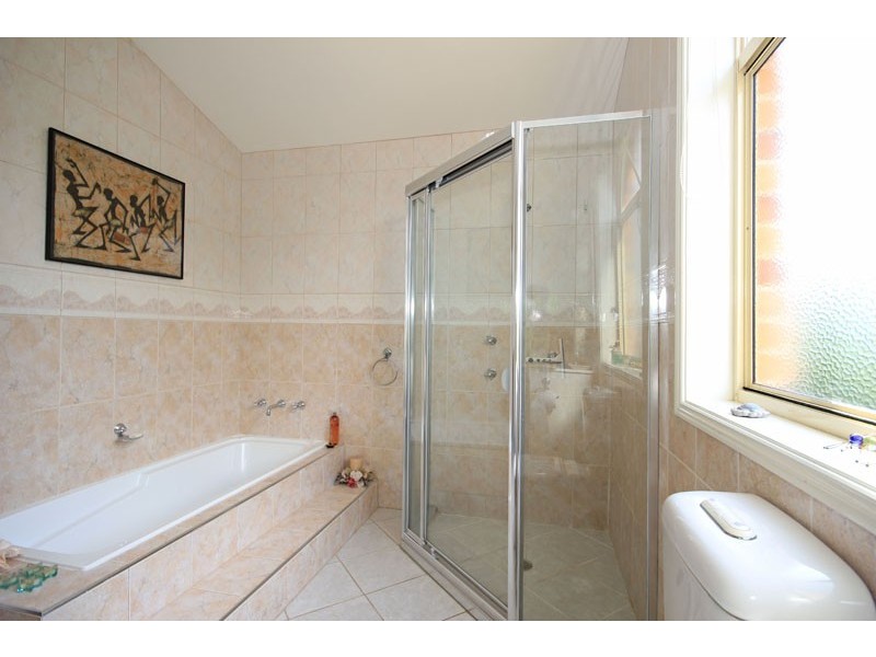 17 Mooresfield Lane, Ellis Lane NSW 2570