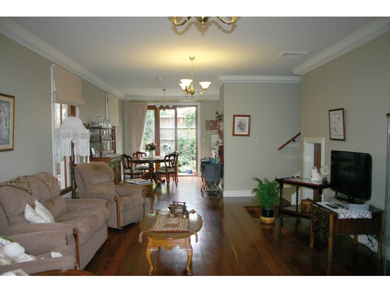 1/62-64  Broughton Street, Camden NSW 2570