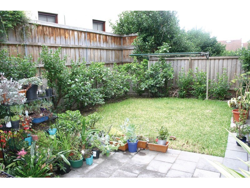 1/62-64  Broughton Street, Camden NSW 2570
