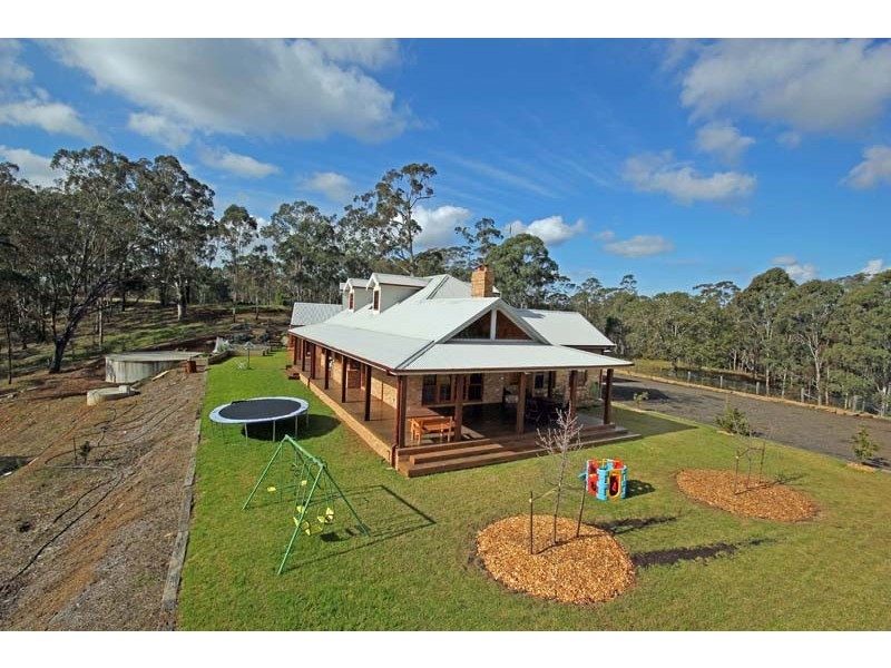 120 Mount View Close, Razorback NSW 2571