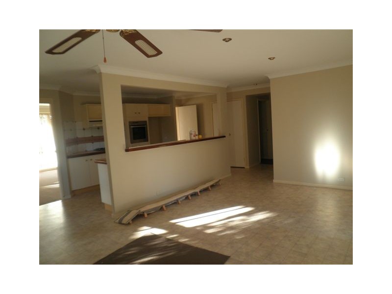 8 Netherbyes Way, Narellan Vale NSW 2567