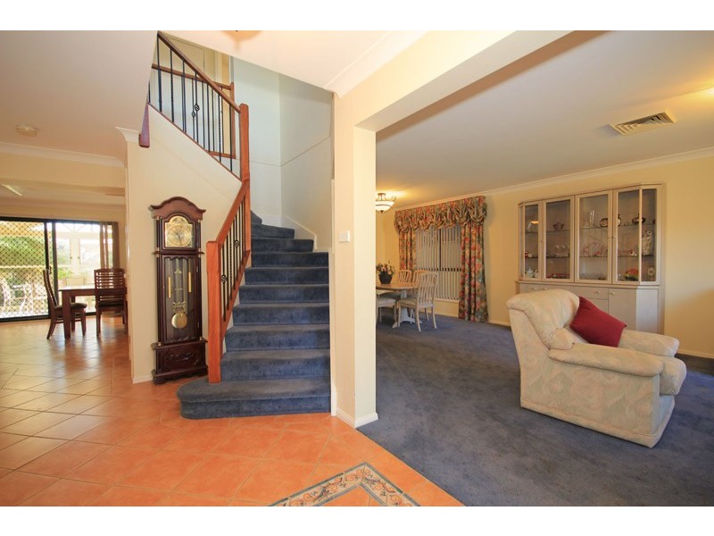 15  Dormer Close, Elderslie NSW 2570