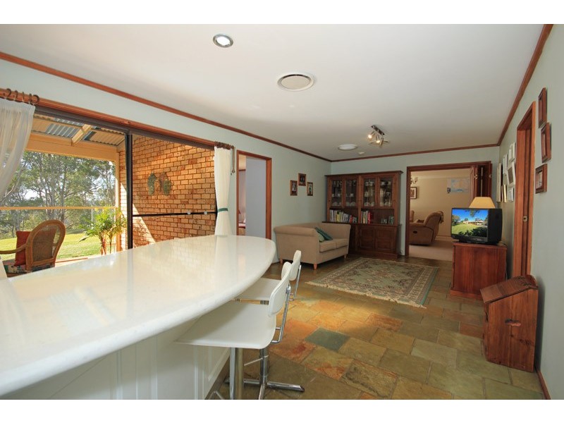 695 Thirlmere Way, Picton NSW 2571