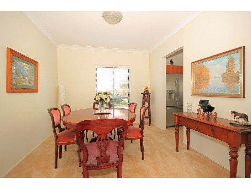 11 Macarthur Circuit, Camden Park NSW 2570