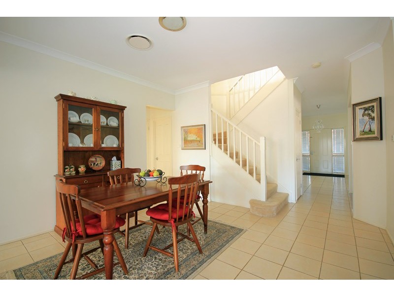 11 Macarthur Circuit, Camden Park NSW 2570