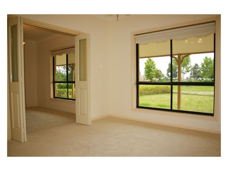 405 Mount Hercules Road, Razorback NSW 2571
