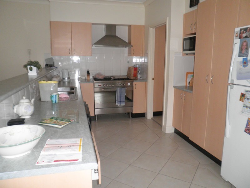 18 Birriwa Circuit, Mount Annan NSW 2567