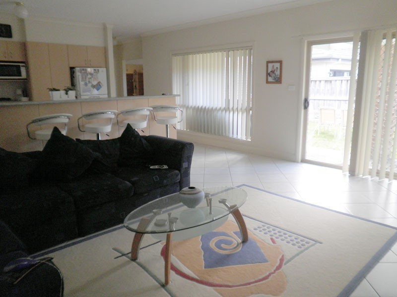 18 Birriwa Circuit, Mount Annan NSW 2567