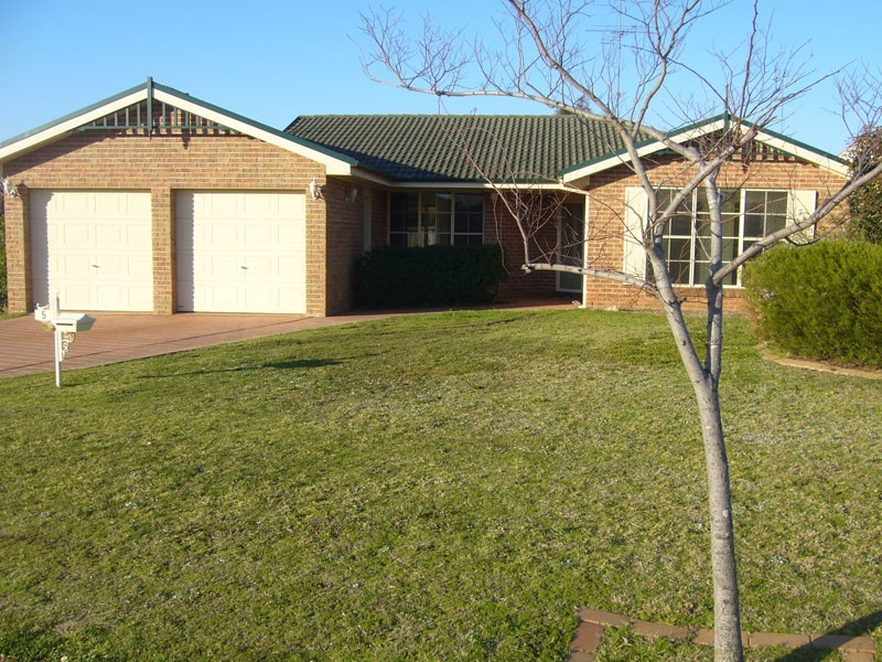 5 Grevillea Grove, Narellan Vale NSW 2567