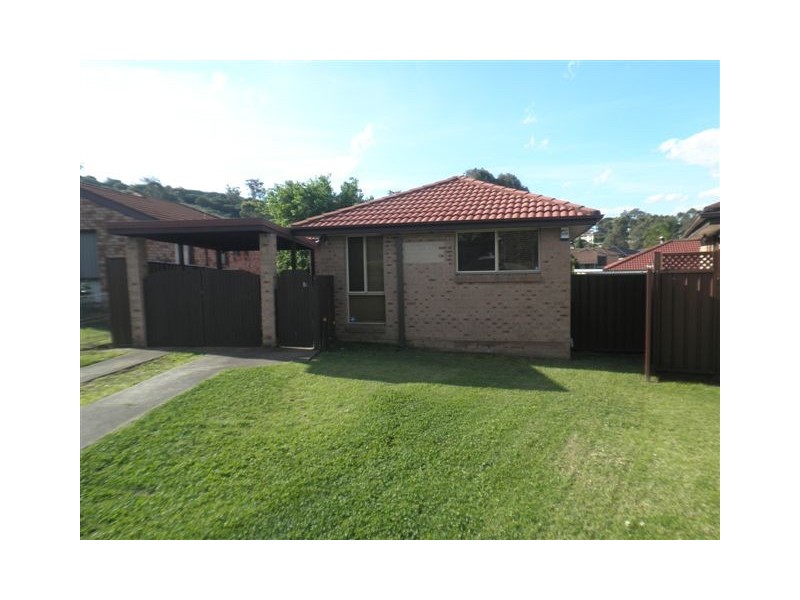 10 Congo place, Kearns NSW 2558