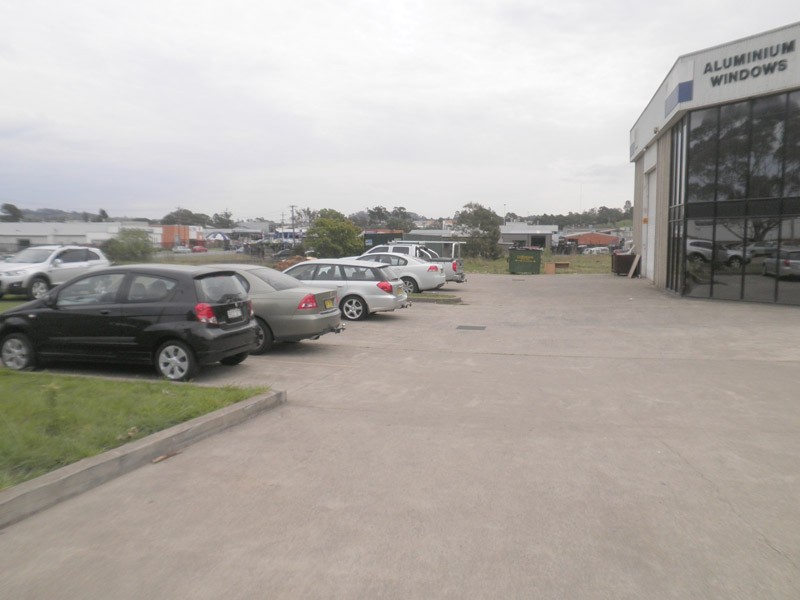 3 Watsford Road, Campbelltown NSW 2560