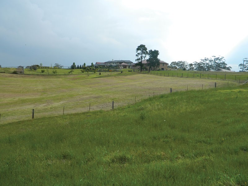 5 Yewens Circuit, Grasmere NSW 2570